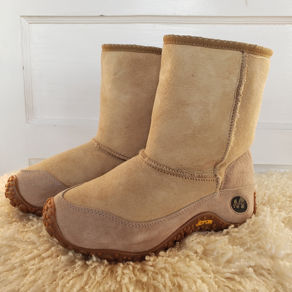 🌟SEE NEW LISTING🌟Beautiful Champagne Shearling Fur Chameleons by Merrell 🌟💫 - Picture 6 of 14